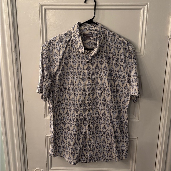 Eddie Bauer Blue and White Geometric Shirt - Picture 1 of 3